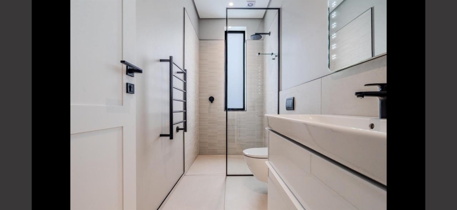 4 Bedroom Property for Sale in Pearl Valley at Val de Vie Western Cape